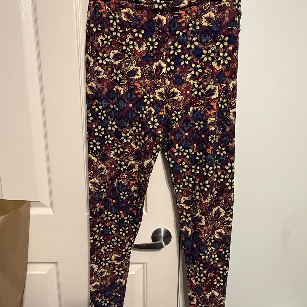 LuLaRoe Multicolor Floral Leggings